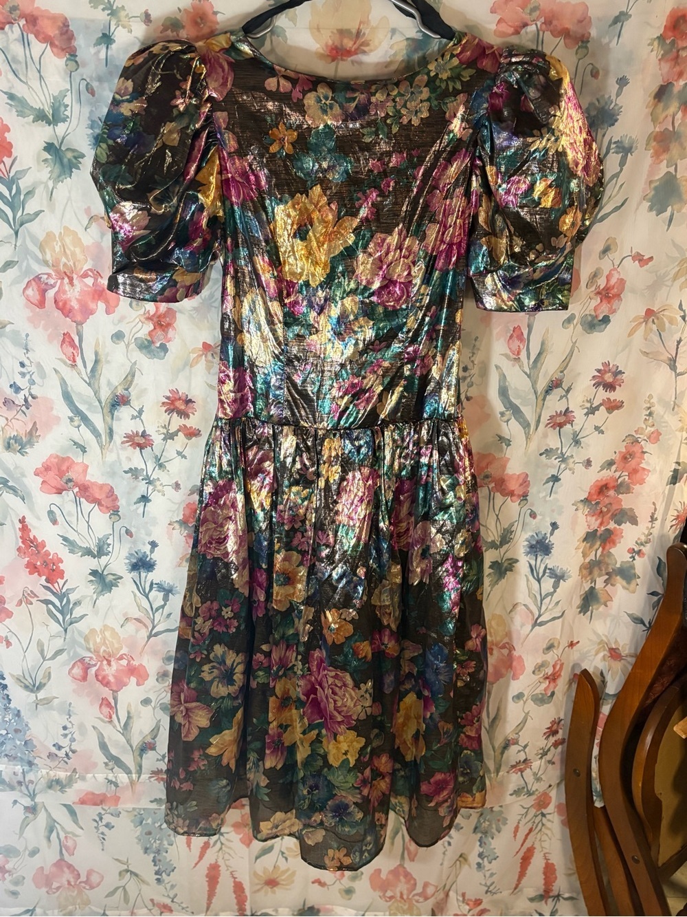 Vintage Metallic Floral Puff-Sleeve Women's Dress - Black Multi
